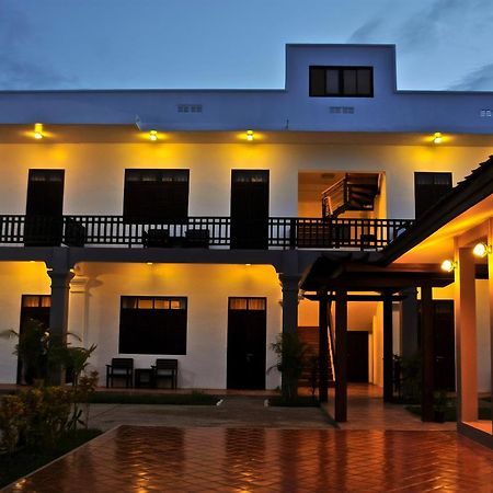 Luang Prabang Inn Екстер'єр фото