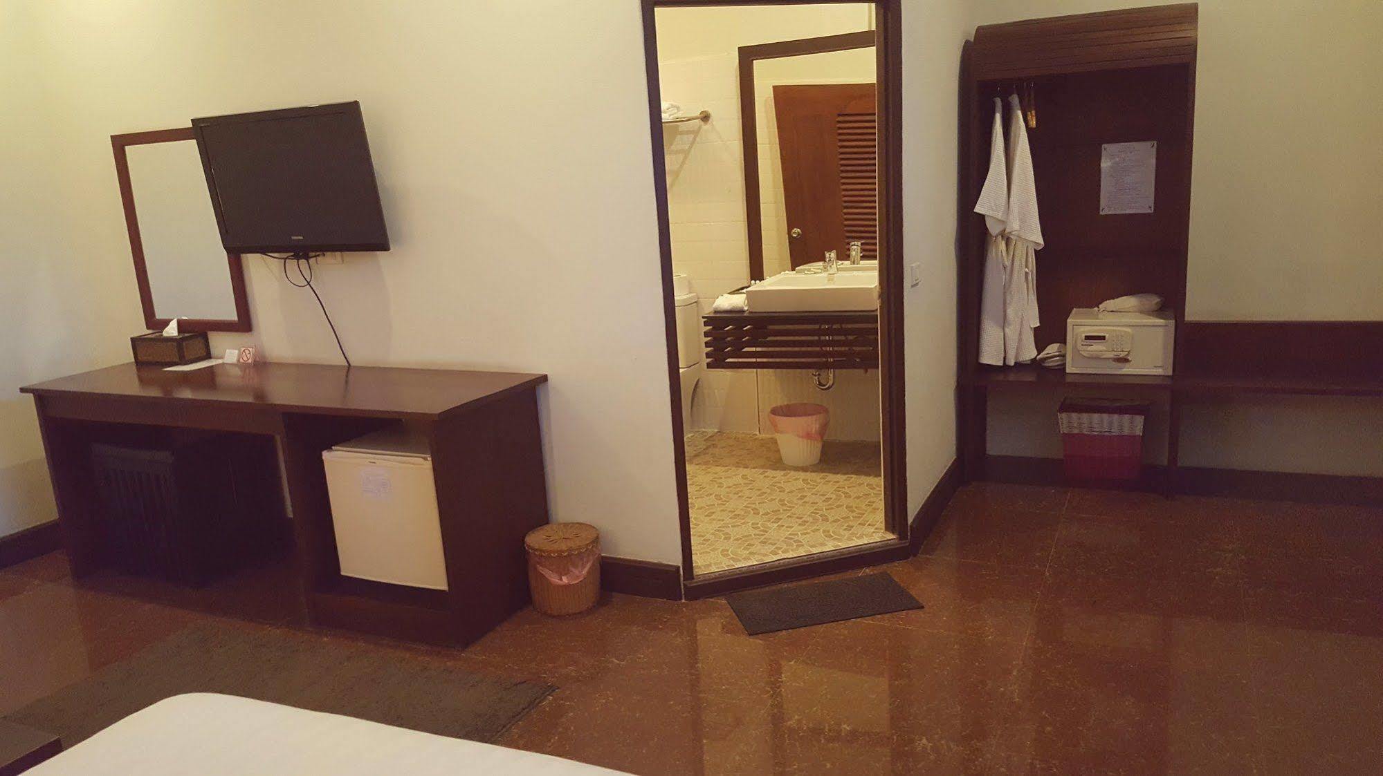 Luang Prabang Inn Екстер'єр фото