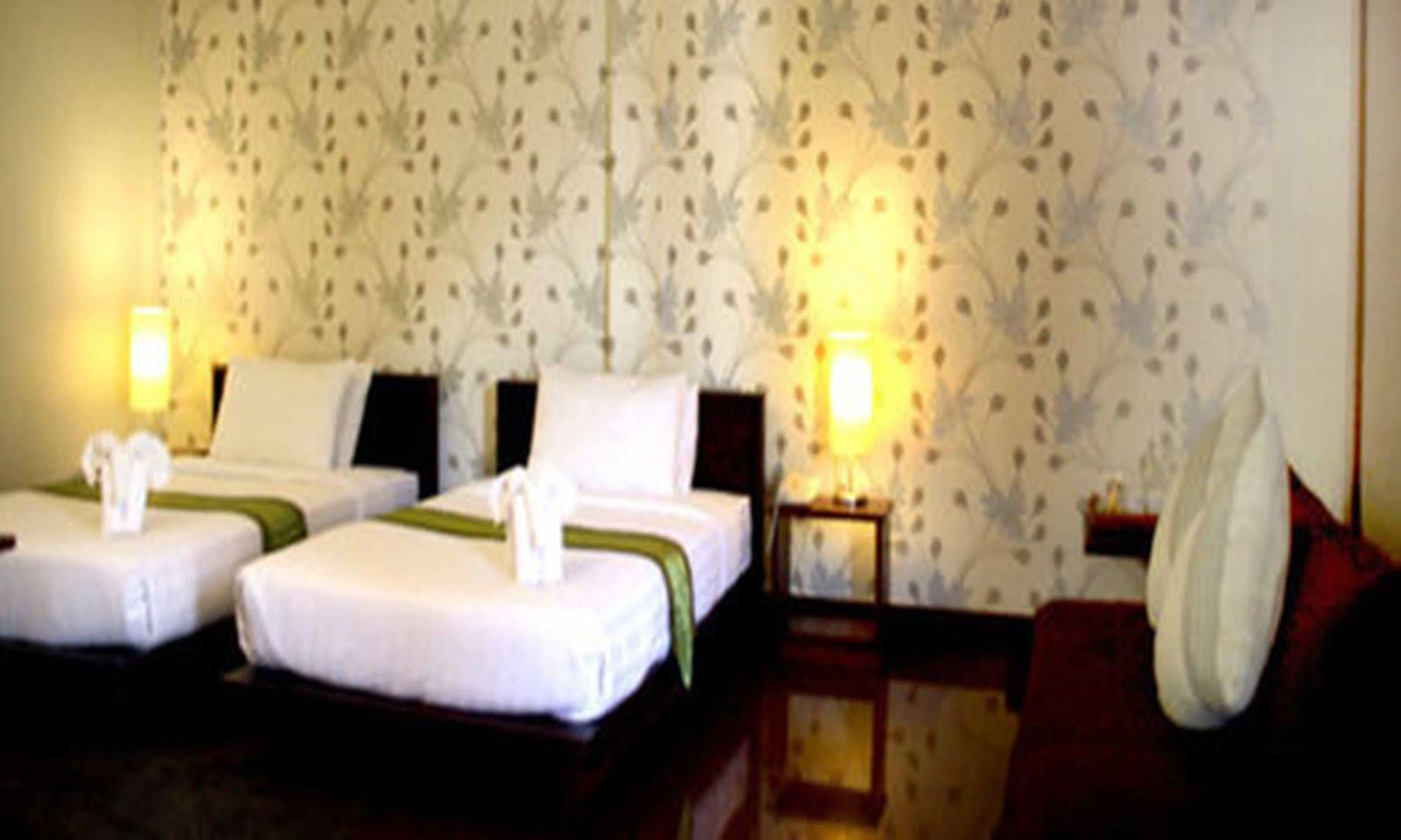 Luang Prabang Inn Екстер'єр фото