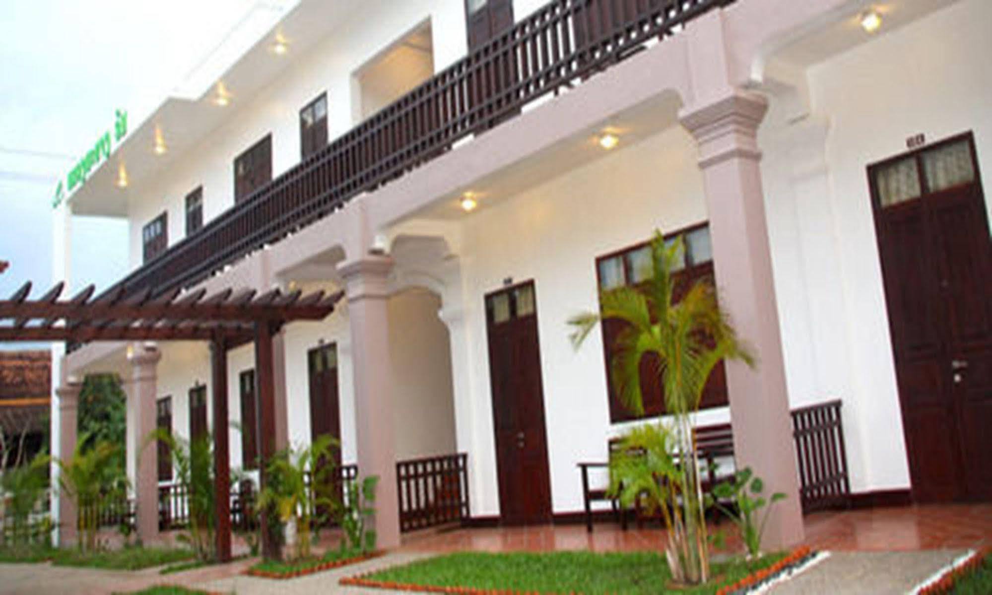 Luang Prabang Inn Екстер'єр фото