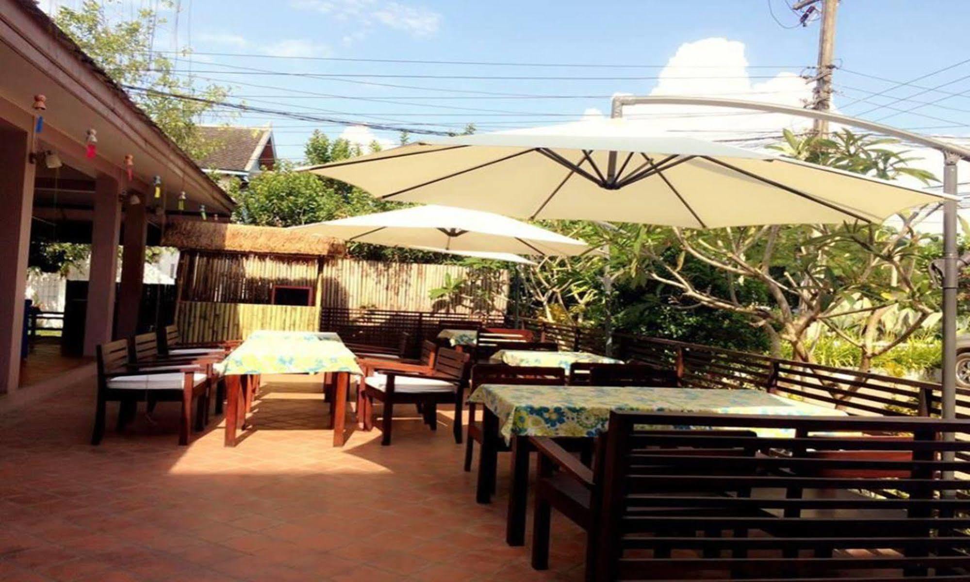 Luang Prabang Inn Екстер'єр фото