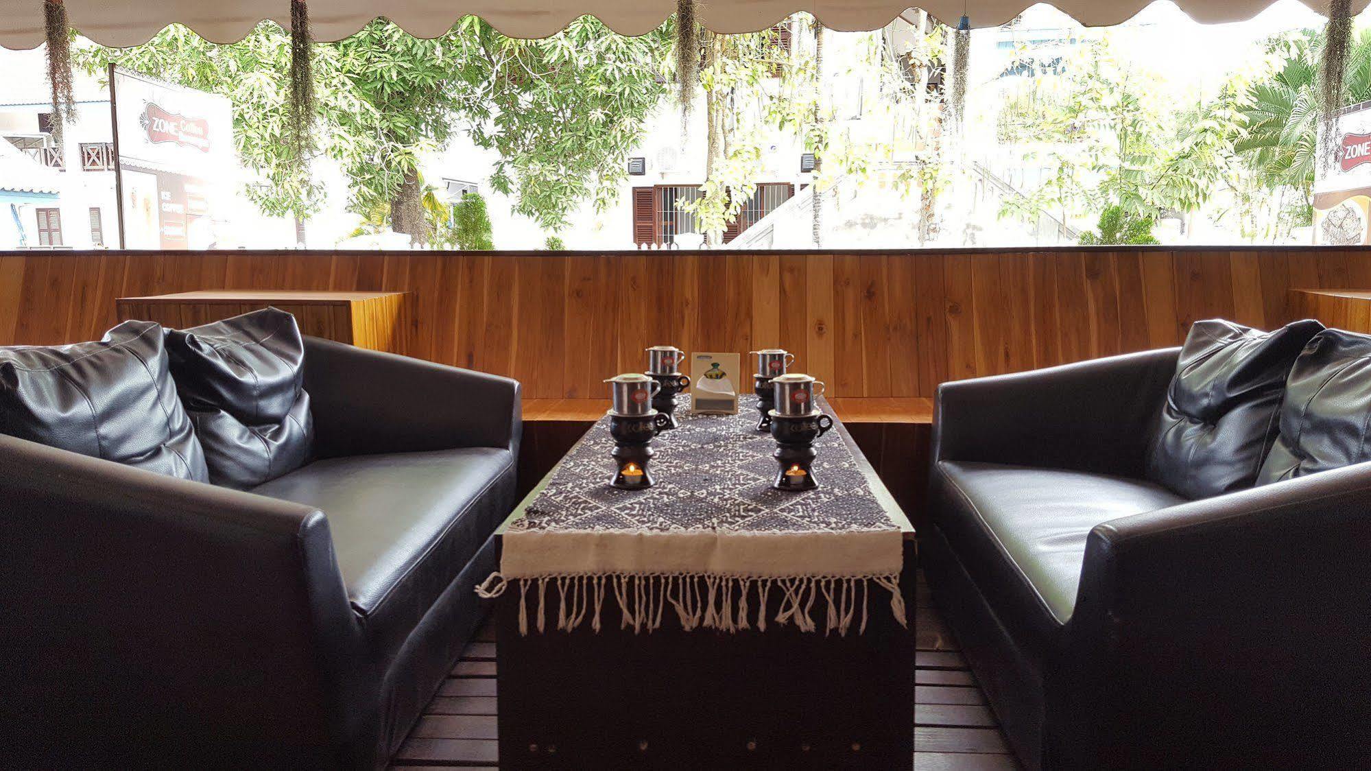 Luang Prabang Inn Екстер'єр фото