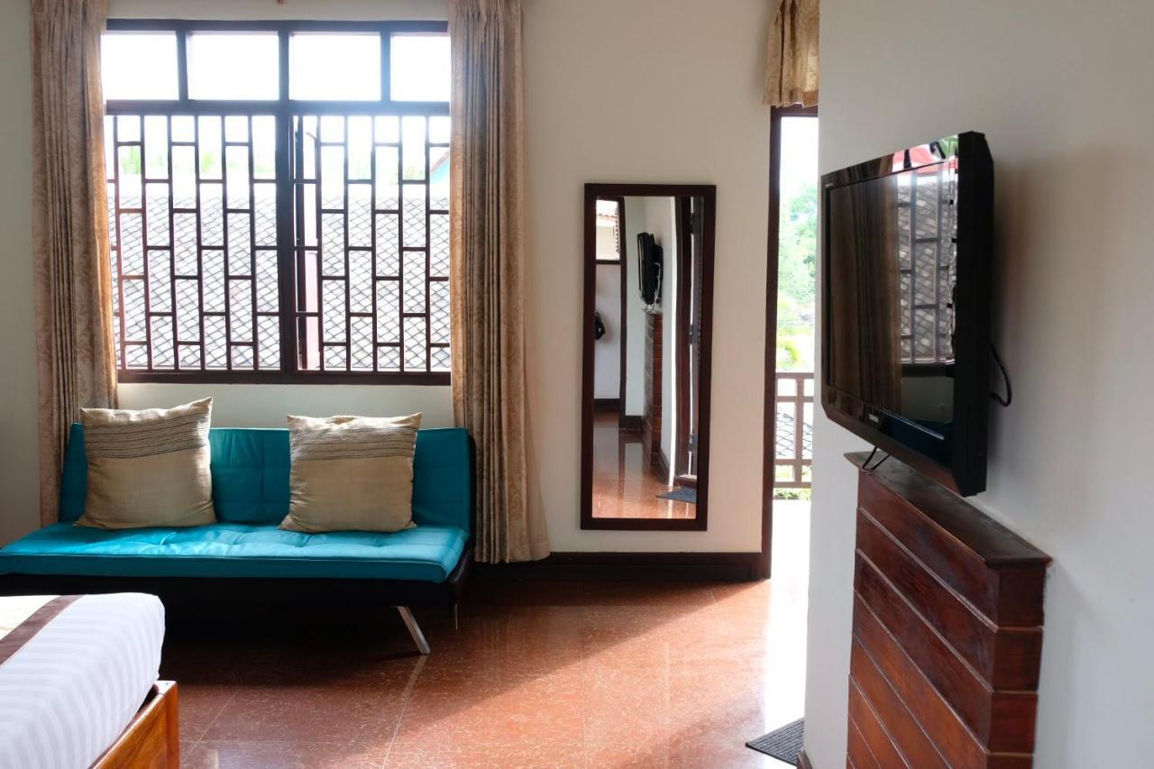 Luang Prabang Inn Екстер'єр фото